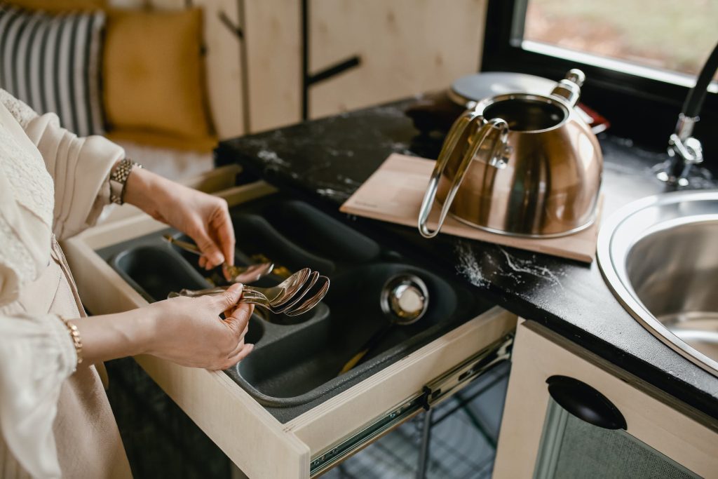 keeping cutlery in kitchen drawers
