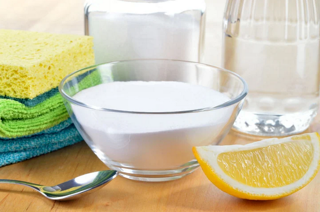 Home remedy items to clean cooktops
